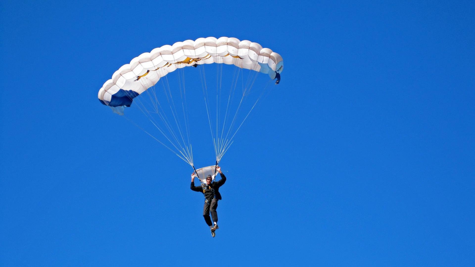 巴西队在2024年南美世界排名赛中表现出色，巴西创造南美世预赛最长连胜纪录